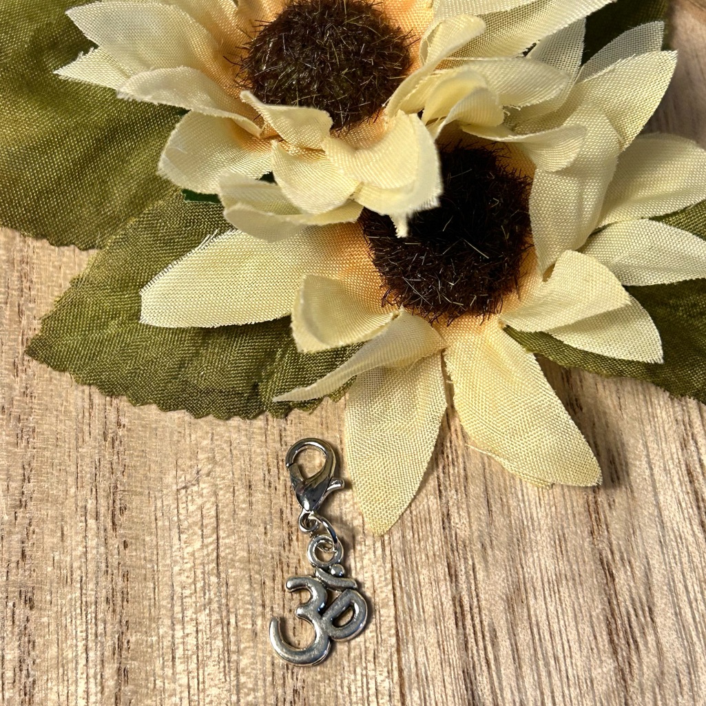 Om Charm